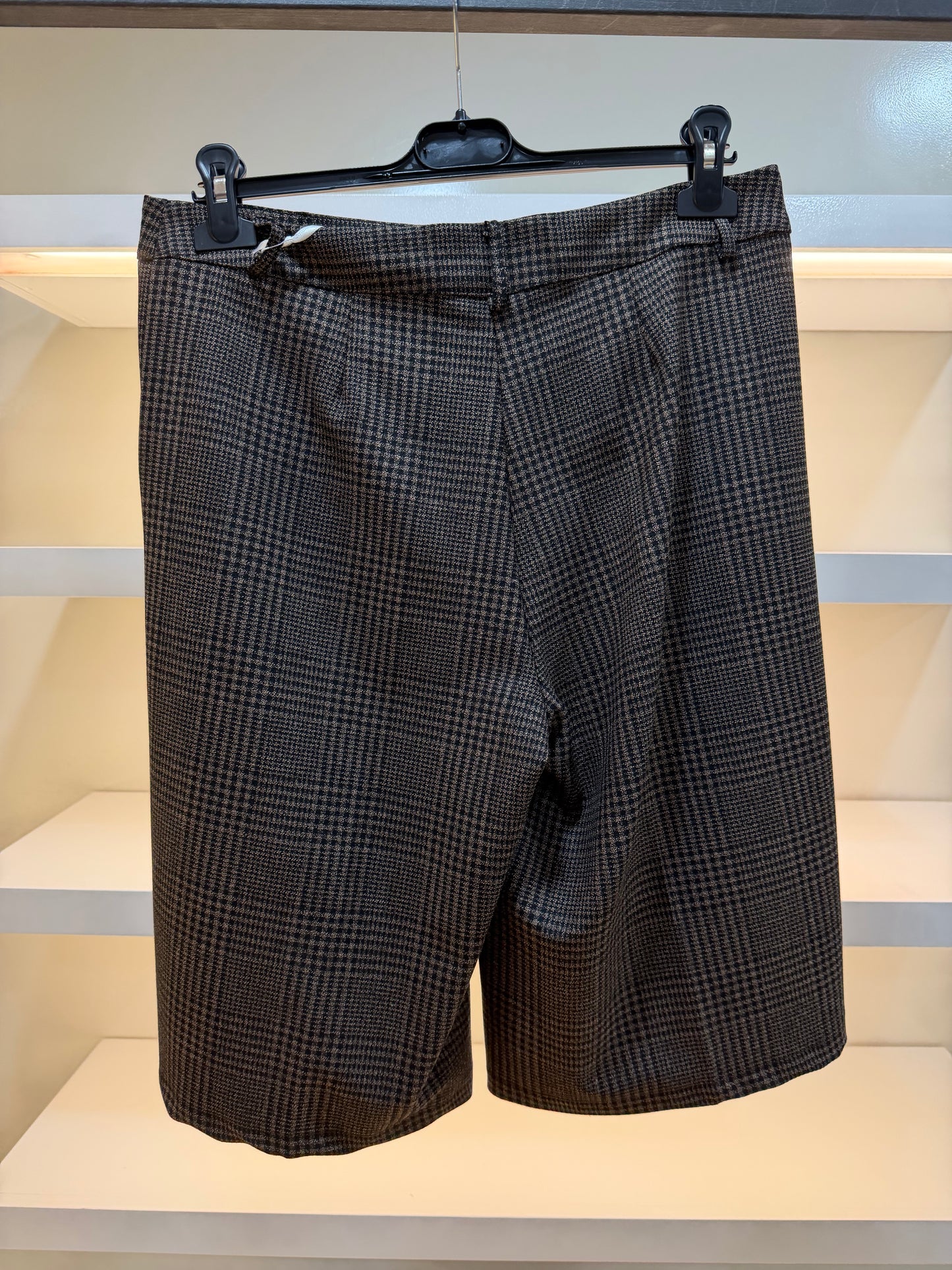 Bermuda Galles - Malerba Showroom