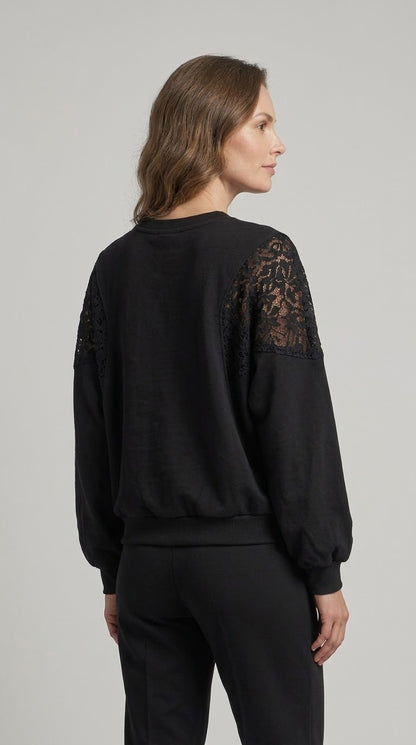 Felpa over Kikisix con pizzo su spalla 2 var. colore