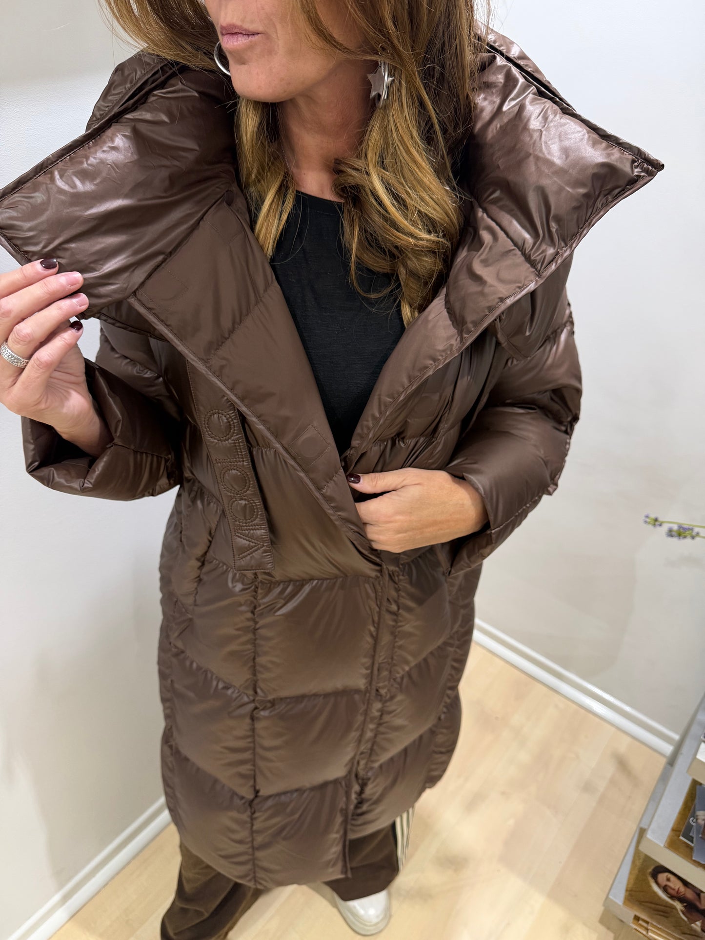 Piumino marrone Vicolo