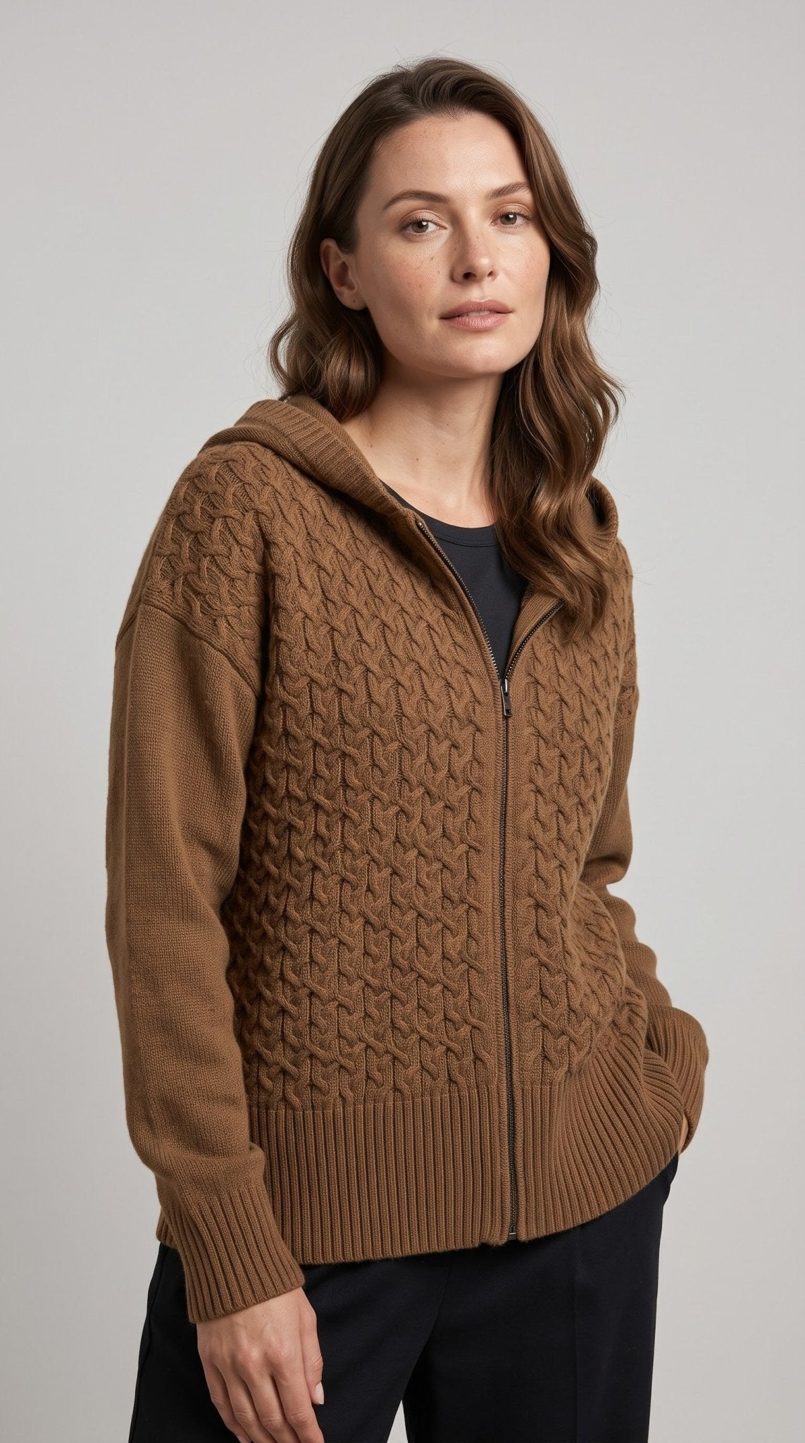 Cardigan Giulia Valli in maglia con cerniera e cappuccio - Malerba Showroom
